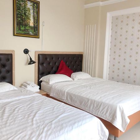 Royal Hotel Ho Chi Minh City Exterior photo