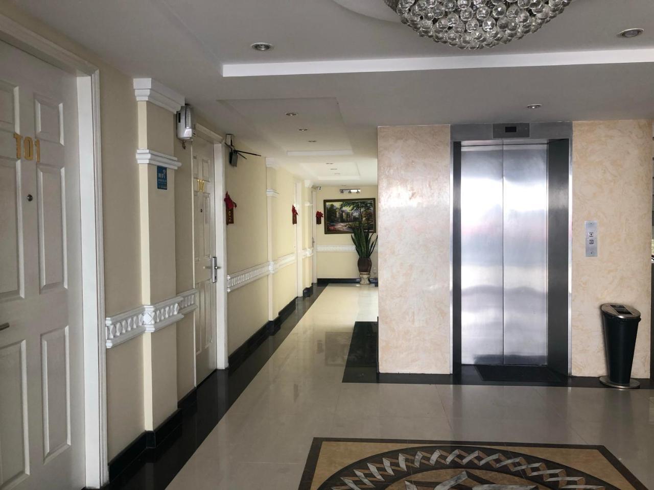 Royal Hotel Ho Chi Minh City Exterior photo